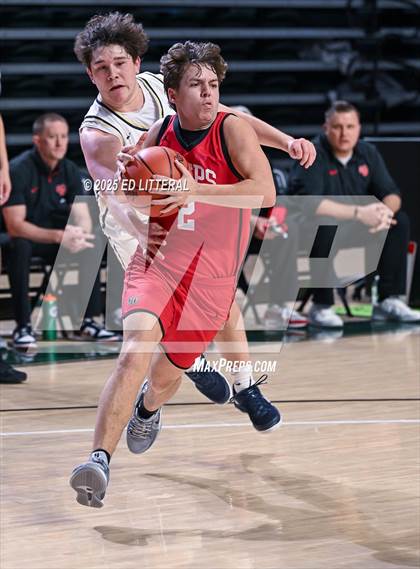 Thumbnail 3 in South Webster vs. Notre Dame (OHSAA DIV VII REGIONAL FINAL) photogallery.