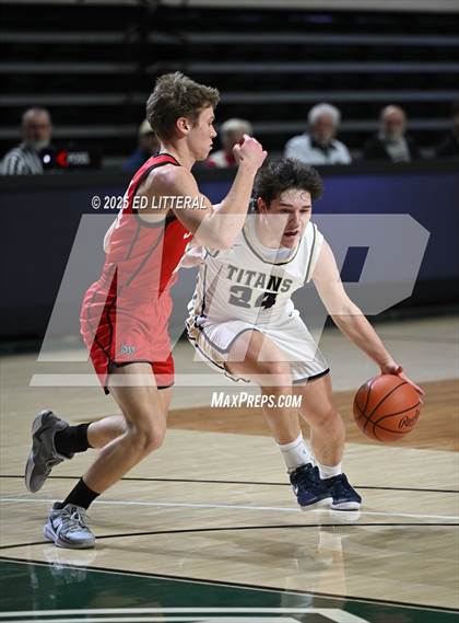 Thumbnail 1 in South Webster vs. Notre Dame (OHSAA DIV VII REGIONAL FINAL) photogallery.