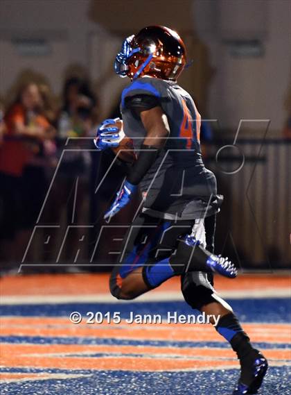 Thumbnail 1 in Long Beach Poly @ Bishop Gorman photogallery.