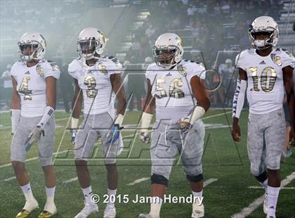 Thumbnail 1 in Long Beach Poly @ Bishop Gorman photogallery.