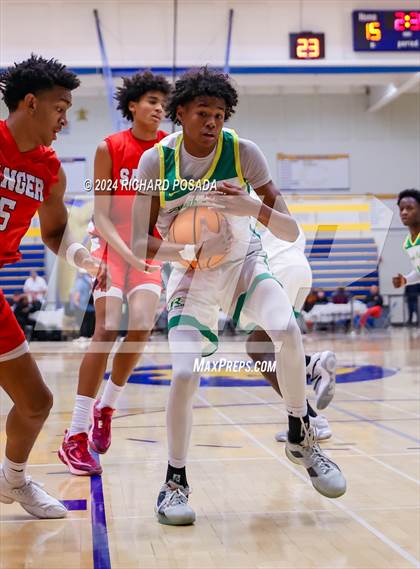 Thumbnail 1 in Buchanan vs. Sanger photogallery.
