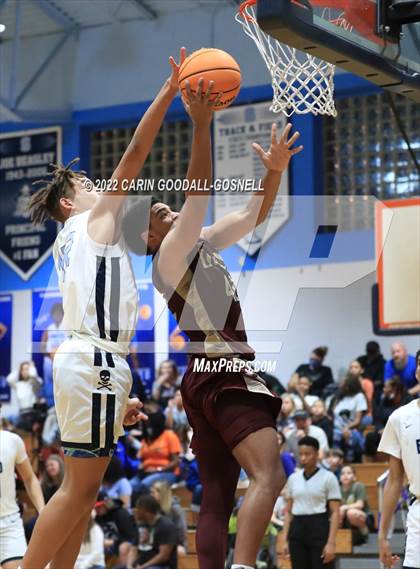 Thumbnail 1 in Dixon @ Swansboro photogallery.