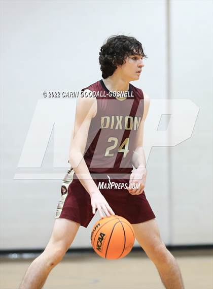 Thumbnail 1 in Dixon @ Swansboro photogallery.