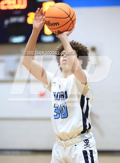 Thumbnail 3 in Dixon @ Swansboro photogallery.