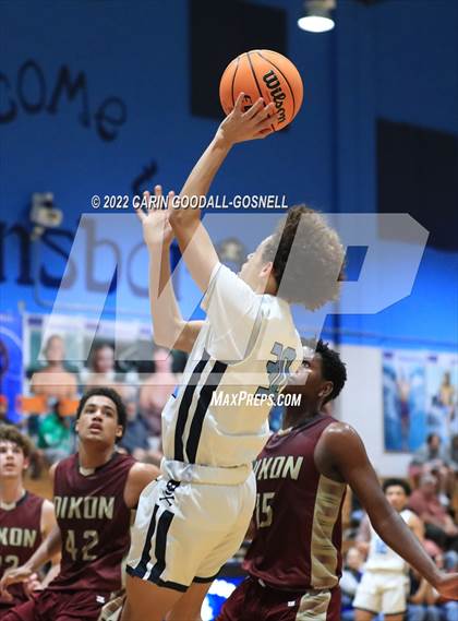 Thumbnail 3 in Dixon @ Swansboro photogallery.