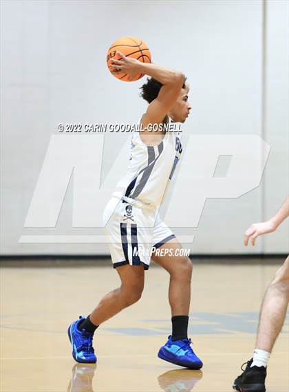 Thumbnail 3 in Dixon @ Swansboro photogallery.