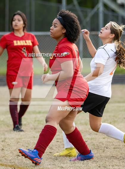 Thumbnail 1 in South View @ Douglas Byrd photogallery.