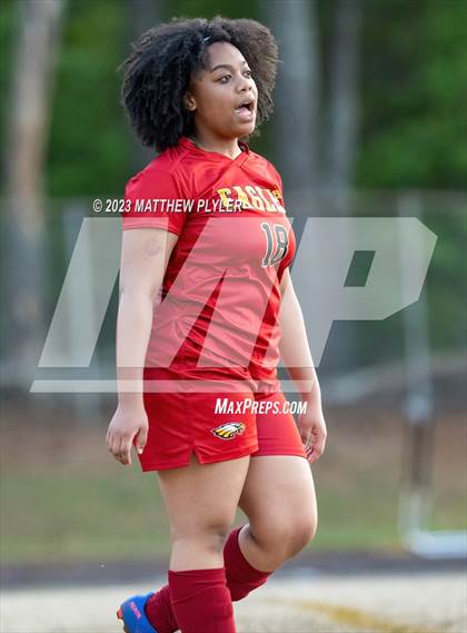 Thumbnail 1 in South View @ Douglas Byrd photogallery.