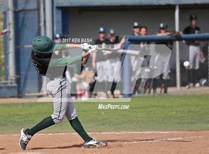 Thumbnail 3 in Royal @ Camarillo photogallery.