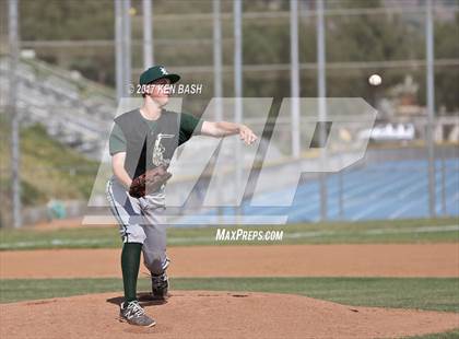 Thumbnail 2 in Royal @ Camarillo photogallery.