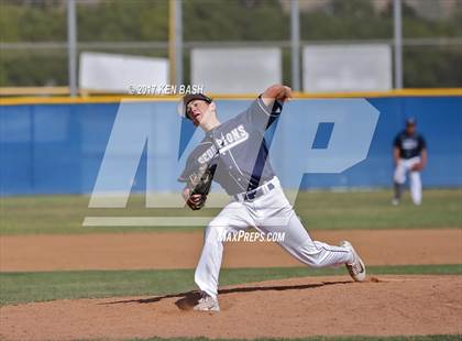 Thumbnail 1 in Royal @ Camarillo photogallery.