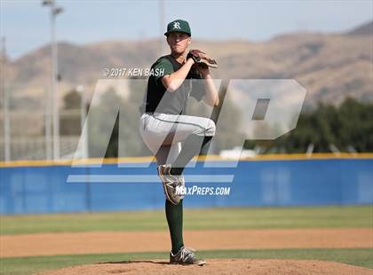 Thumbnail 1 in Royal @ Camarillo photogallery.