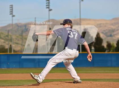 Thumbnail 1 in Royal @ Camarillo photogallery.