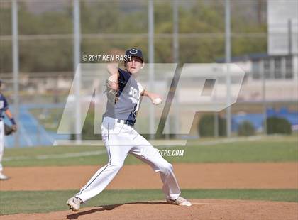 Thumbnail 2 in Royal @ Camarillo photogallery.