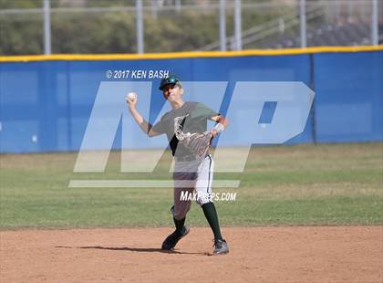 Thumbnail 1 in Royal @ Camarillo photogallery.