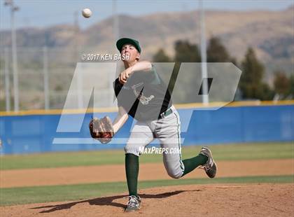 Thumbnail 1 in Royal @ Camarillo photogallery.
