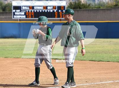 Thumbnail 2 in Royal @ Camarillo photogallery.