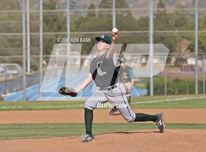 Thumbnail 1 in Royal @ Camarillo photogallery.