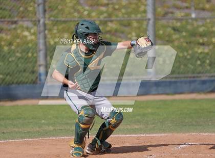 Thumbnail 3 in Royal @ Camarillo photogallery.