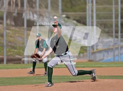 Thumbnail 1 in Royal @ Camarillo photogallery.