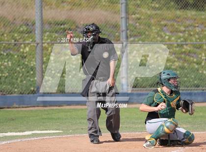 Thumbnail 2 in Royal @ Camarillo photogallery.