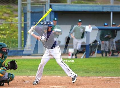 Thumbnail 3 in Royal @ Camarillo photogallery.