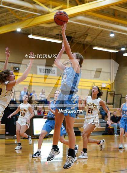 Thumbnail 2 in Perry Meridian @ Speedway photogallery.