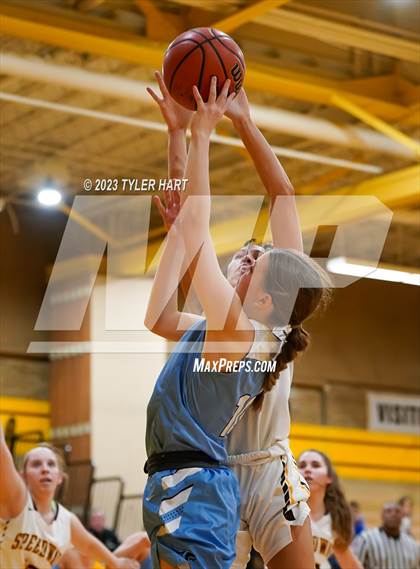 Thumbnail 3 in Perry Meridian @ Speedway photogallery.