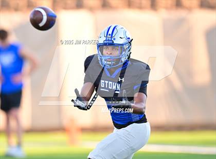 Thumbnail 3 in Leander @ Georgetown photogallery.