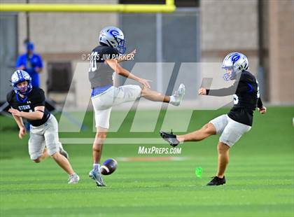Thumbnail 2 in Leander @ Georgetown photogallery.