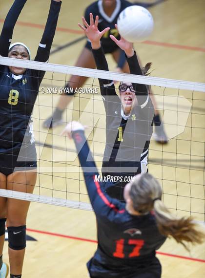 Thumbnail 3 in Bishop Montgomery vs. Murrieta Valley (CIF D2 Quarterfinal) photogallery.