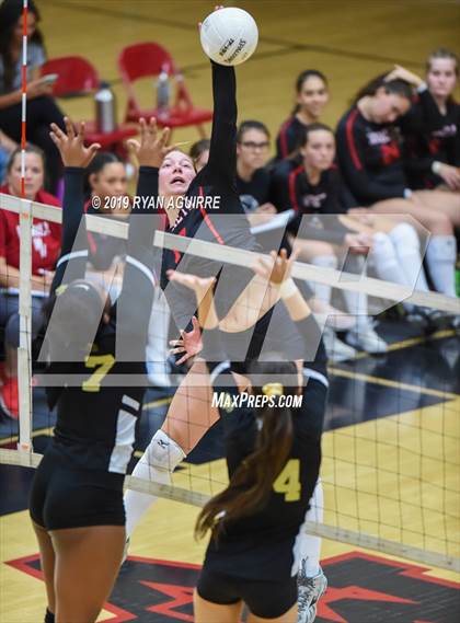 Thumbnail 1 in Bishop Montgomery vs. Murrieta Valley (CIF D2 Quarterfinal) photogallery.
