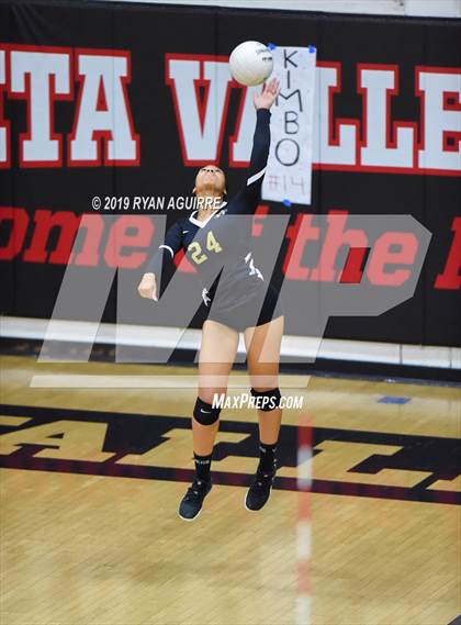 Thumbnail 1 in Bishop Montgomery vs. Murrieta Valley (CIF D2 Quarterfinal) photogallery.