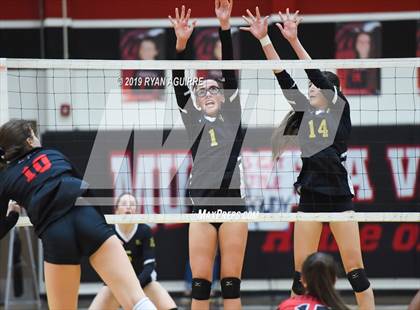 Thumbnail 3 in Bishop Montgomery vs. Murrieta Valley (CIF D2 Quarterfinal) photogallery.