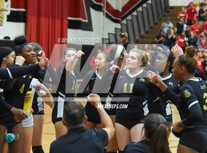 Thumbnail 2 in Bishop Montgomery vs. Murrieta Valley (CIF D2 Quarterfinal) photogallery.