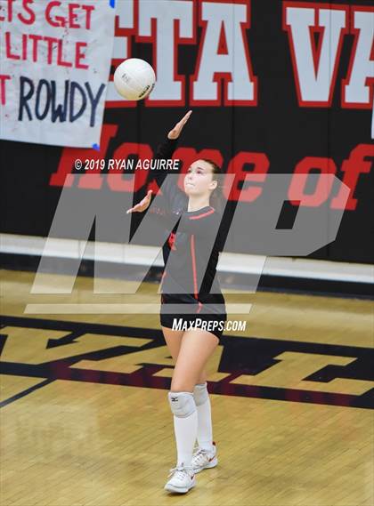 Thumbnail 3 in Bishop Montgomery vs. Murrieta Valley (CIF D2 Quarterfinal) photogallery.