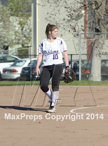 Thumbnail 2 in Casa Grande @ Petaluma photogallery.