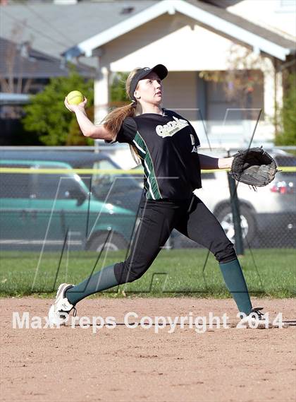 Thumbnail 2 in Casa Grande @ Petaluma photogallery.