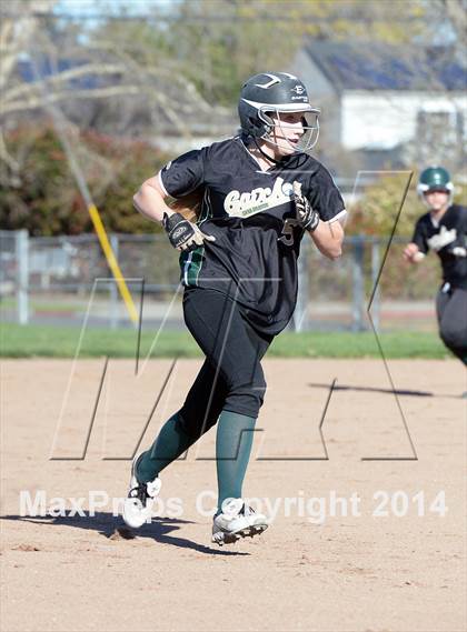 Thumbnail 1 in Casa Grande @ Petaluma photogallery.