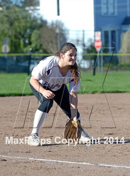 Thumbnail 3 in Casa Grande @ Petaluma photogallery.