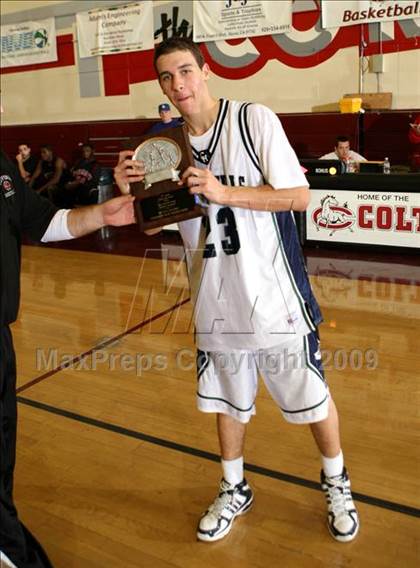 Thumbnail 2 in Chino Hills vs. Fremont (Covina Christmas Classic) photogallery.