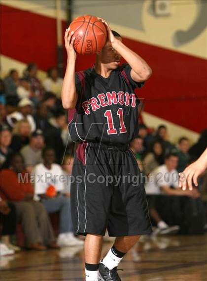 Thumbnail 3 in Chino Hills vs. Fremont (Covina Christmas Classic) photogallery.