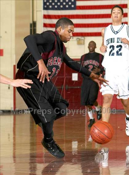 Thumbnail 2 in Chino Hills vs. Fremont (Covina Christmas Classic) photogallery.