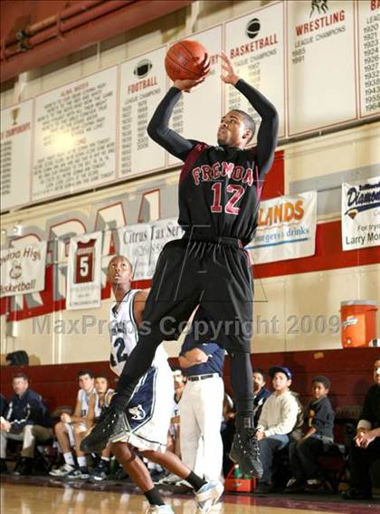 Thumbnail 3 in Chino Hills vs. Fremont (Covina Christmas Classic) photogallery.