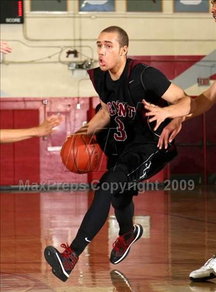 Thumbnail 1 in Chino Hills vs. Fremont (Covina Christmas Classic) photogallery.