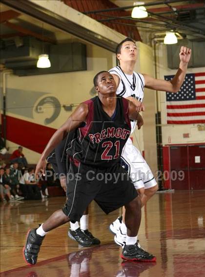 Thumbnail 3 in Chino Hills vs. Fremont (Covina Christmas Classic) photogallery.