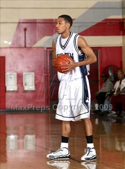 Thumbnail 1 in Chino Hills vs. Fremont (Covina Christmas Classic) photogallery.