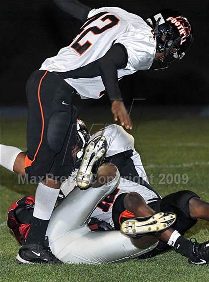 Thumbnail 3 in West Campus vs. Foothill photogallery.