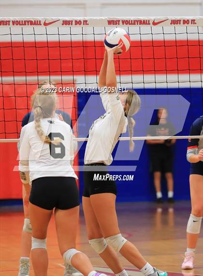 Thumbnail 2 in Croatan @ West Carteret photogallery.