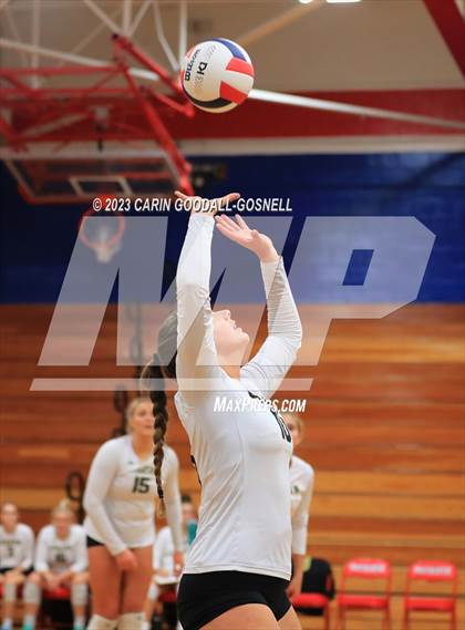 Thumbnail 1 in Croatan @ West Carteret photogallery.